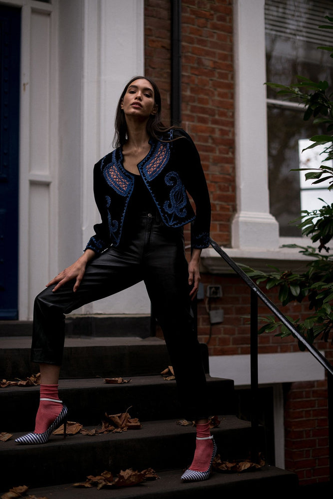 BOWIE & SINGER CROPPED BLACK WOOL JACKET - SIZE S