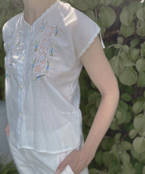 VINTAGE WHITE EMBROIDERED SHIRT