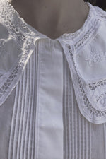 VINTAGE LACE COLLAR SHIRT 