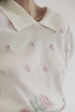 'BETTY' OFF-WHITE ROSE PRINT KNIT JUMPER