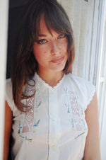 VINTAGE WHITE EMBROIDERED SHIRT